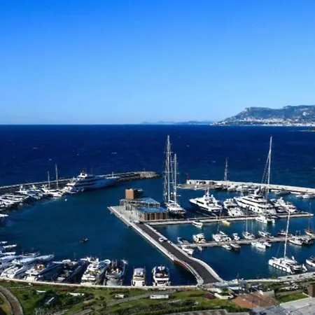 Paglino アパート